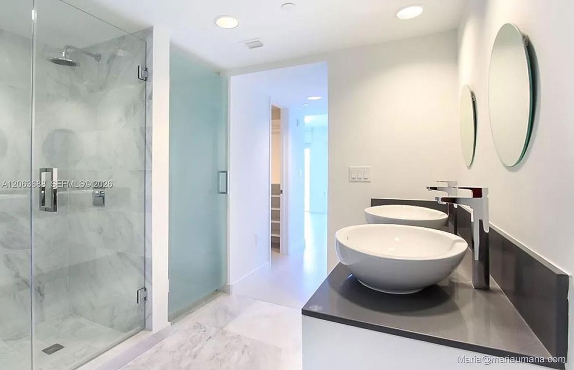 В аренду: $8,200 (3 спален, 2 ванн, 1338 Квадратных фут)