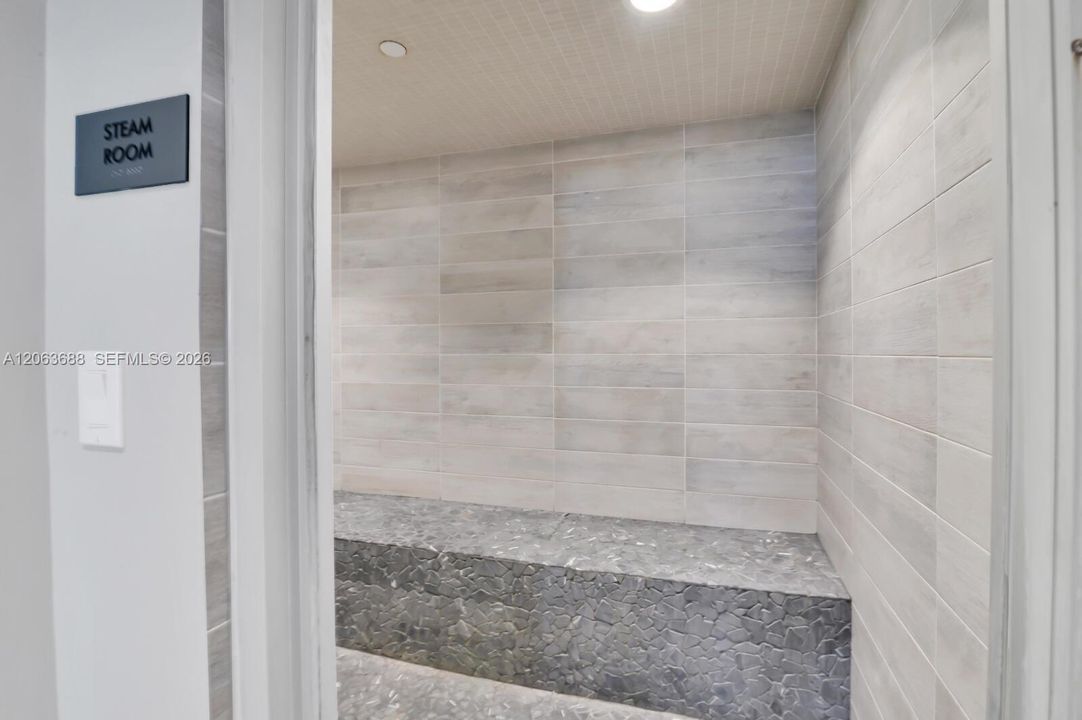 В аренду: $8,200 (3 спален, 2 ванн, 1338 Квадратных фут)