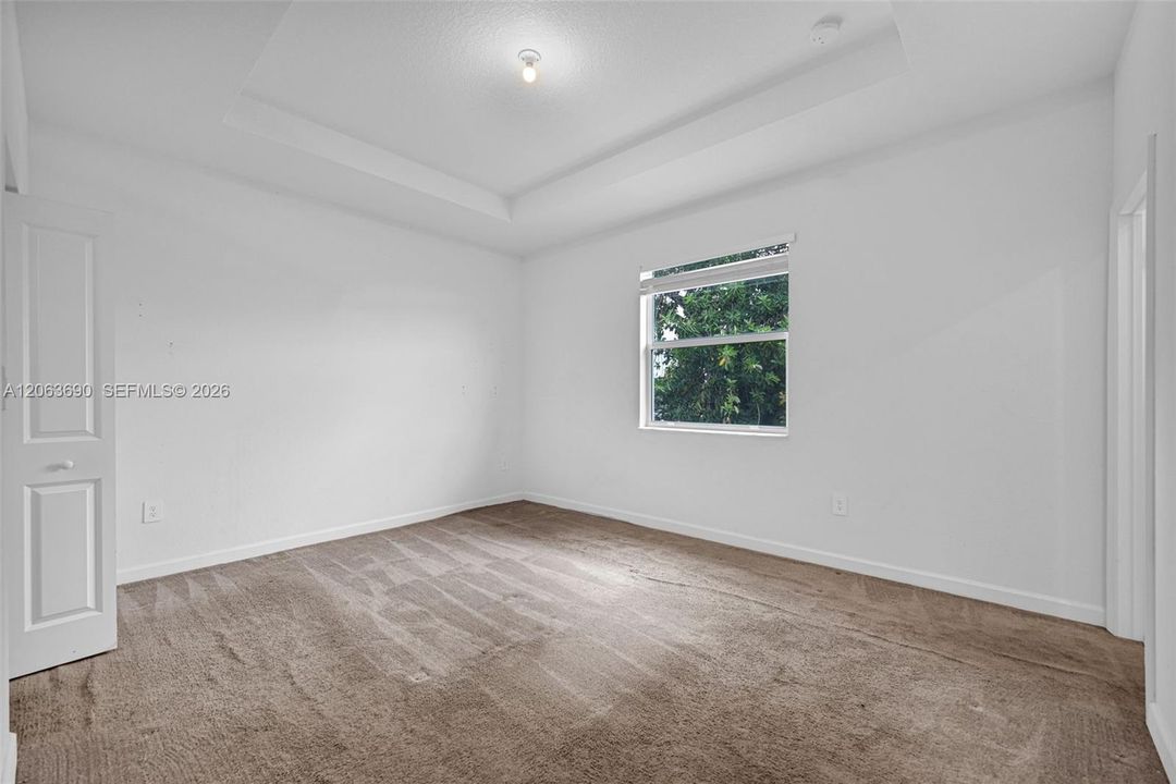 En Renta: $2,950 (3 camas, 2 baños, 1612 Pies cuadrados)