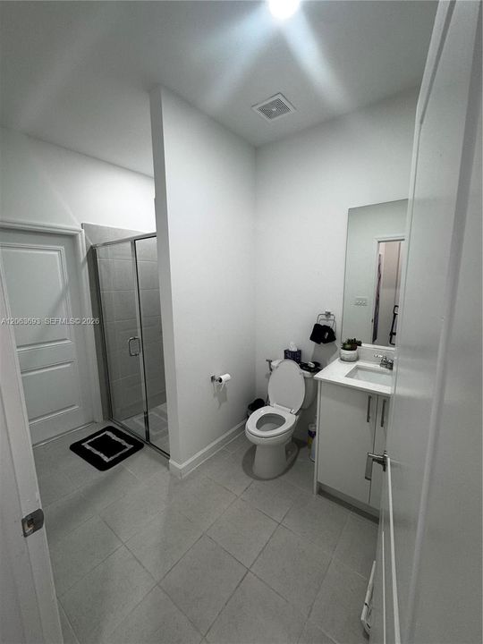 For Sale: $950,000 (4 beds, 3 baths, 2415 Square Feet)