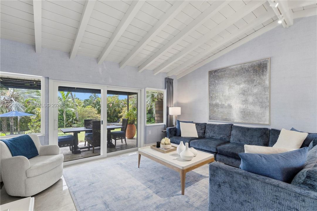 En Venta: $1,595,000 (3 camas, 2 baños, 1833 Pies cuadrados)