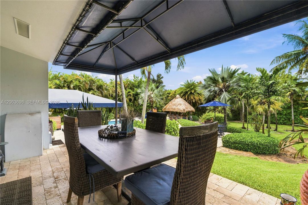En Venta: $1,595,000 (3 camas, 2 baños, 1833 Pies cuadrados)