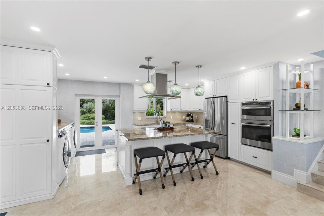 En Venta: $1,595,000 (3 camas, 2 baños, 1833 Pies cuadrados)