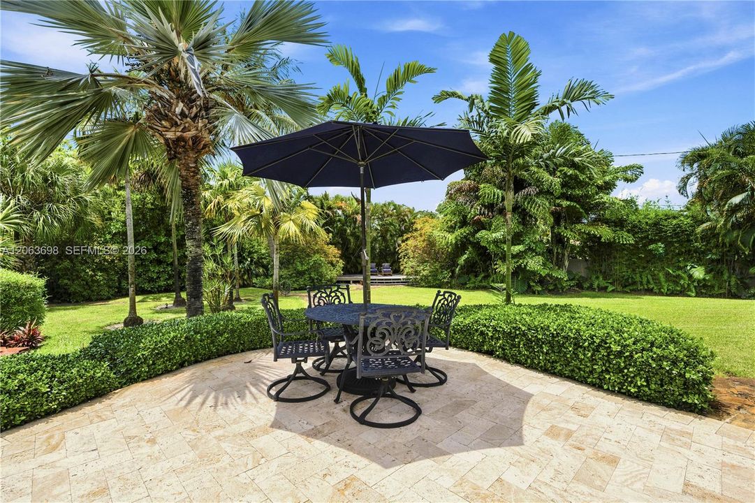 En Venta: $1,595,000 (3 camas, 2 baños, 1833 Pies cuadrados)