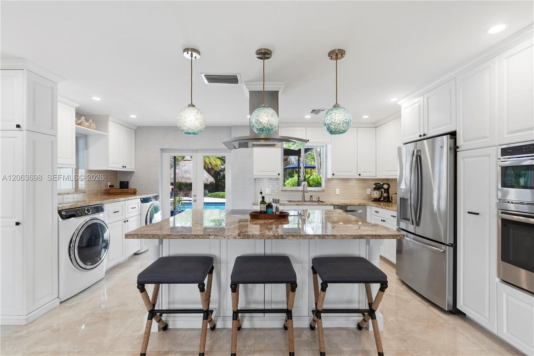 En Venta: $1,595,000 (3 camas, 2 baños, 1833 Pies cuadrados)