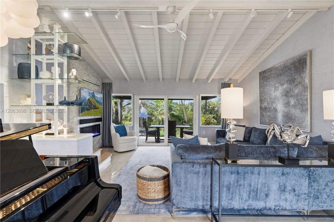 En Venta: $1,595,000 (3 camas, 2 baños, 1833 Pies cuadrados)