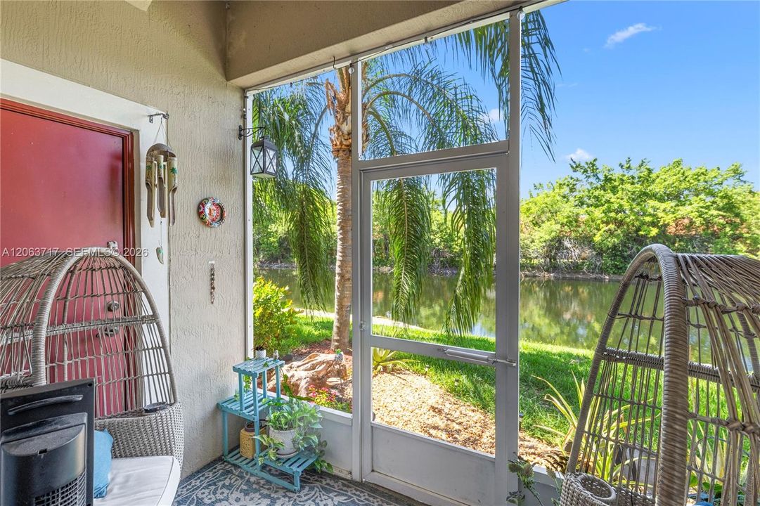 En Venta: $310,000 (3 camas, 2 baños, 1210 Pies cuadrados)