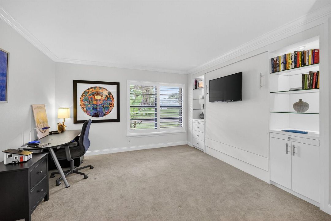 Guest bedroom with Murphy bed closed.