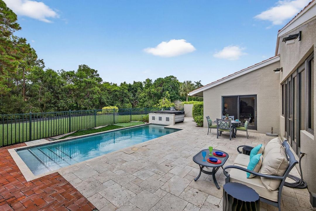 Pool is ready for parties.