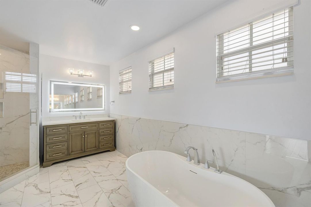 14315-NW-16th-Ct-Pembroke-Pines-FL-33028