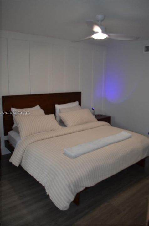 В аренду: $2,600 (2 спален, 2 ванн, 880 Квадратных фут)