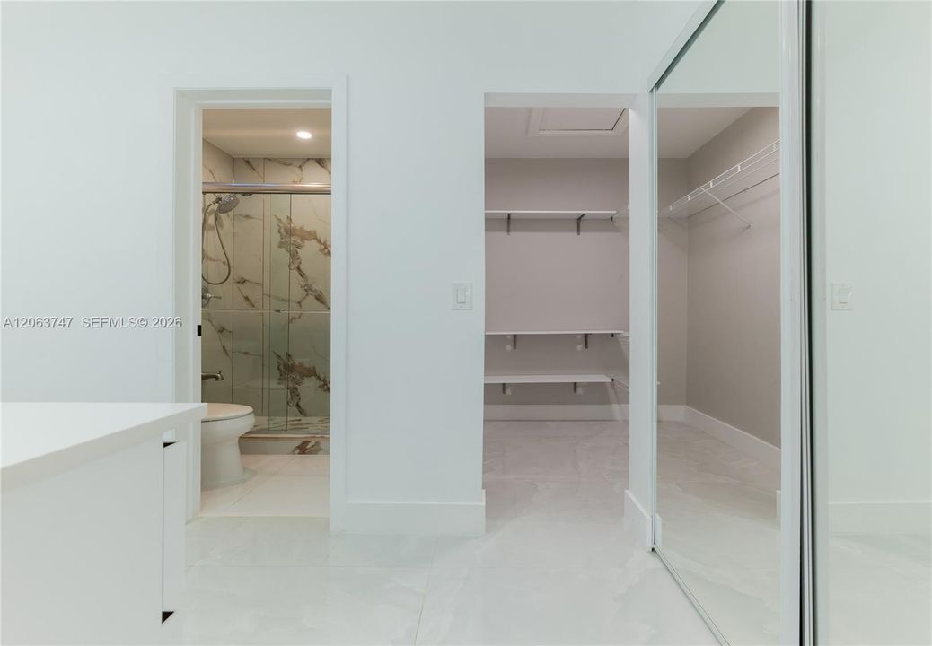 В аренду: $3,850 (3 спален, 2 ванн, 1143 Квадратных фут)