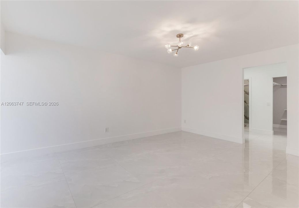 В аренду: $3,850 (3 спален, 2 ванн, 1143 Квадратных фут)
