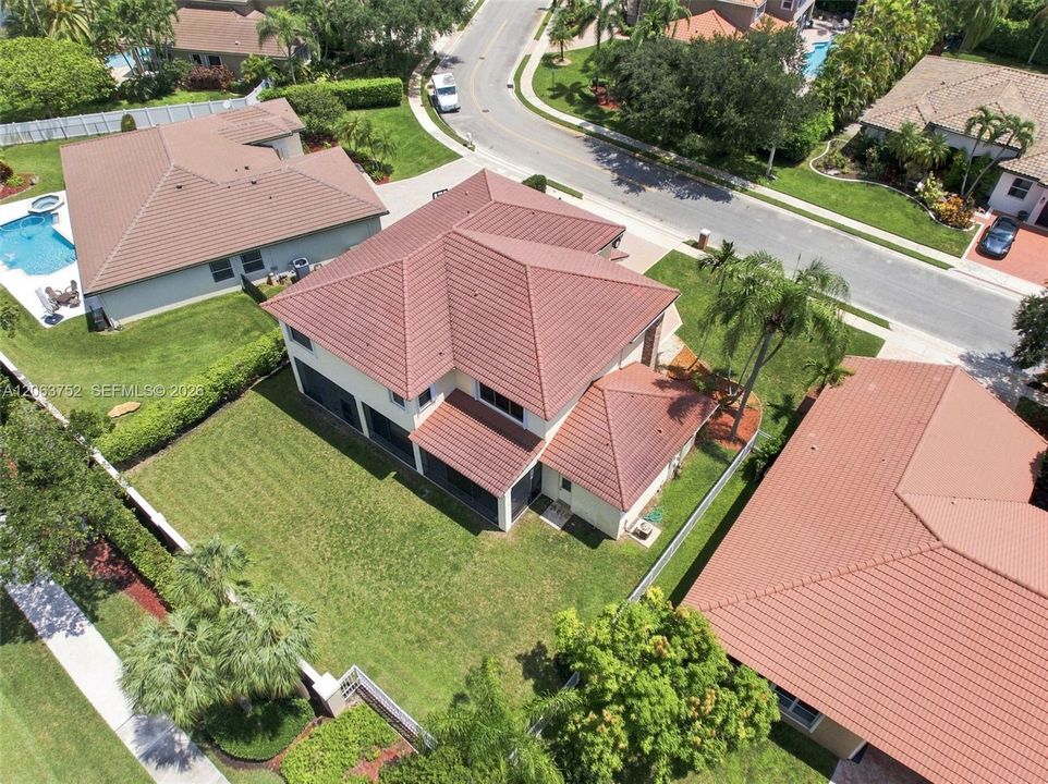 For Sale: $939,000 (5 beds, 3 baths, 3455 Square Feet)