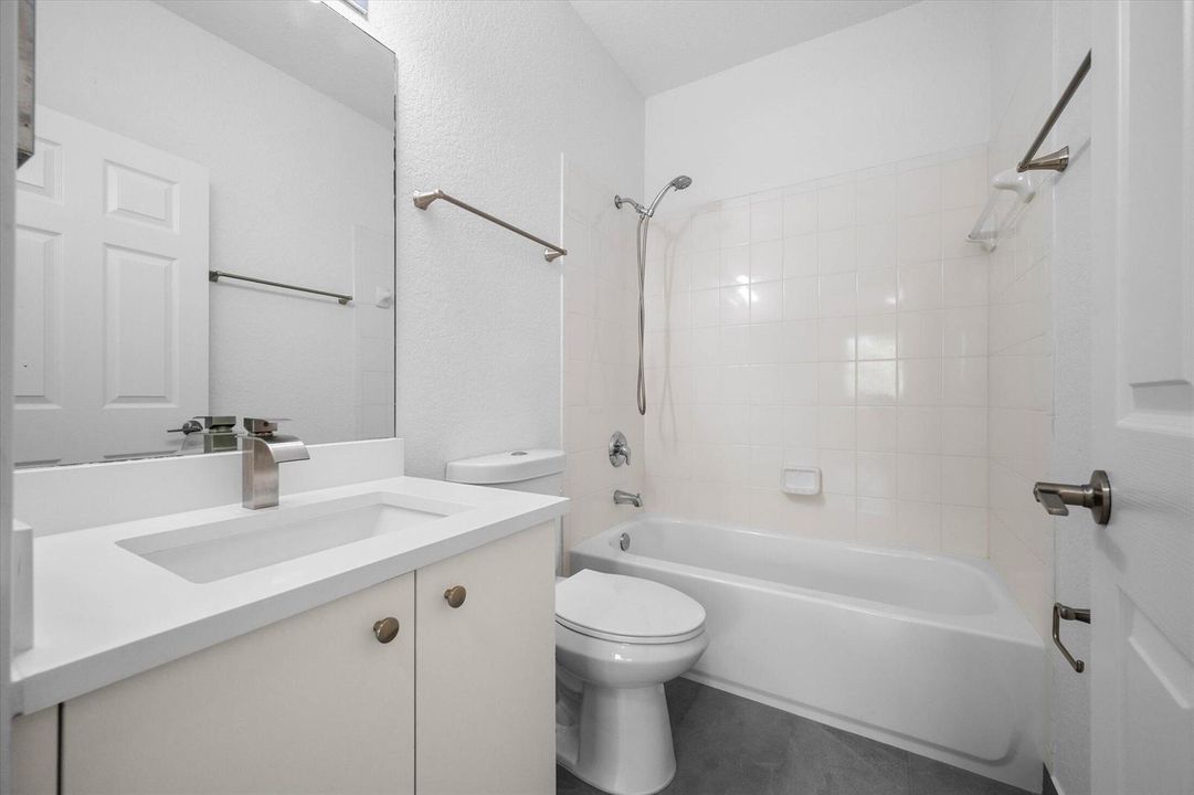 33-1204 Santa Catalina Lane, North Laude
