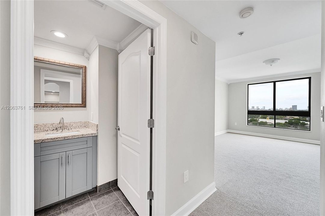 For Rent: $3,000 (2 beds, 2 baths, 1244 Square Feet)
