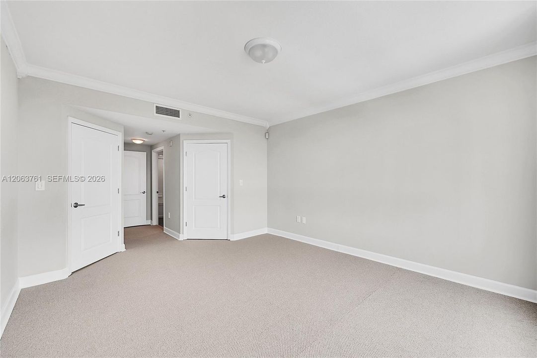 For Rent: $3,000 (2 beds, 2 baths, 1244 Square Feet)