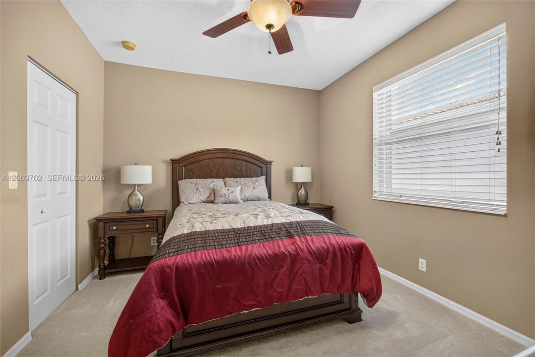 For Sale: $1,050,000 (5 beds, 4 baths, 3818 Square Feet)