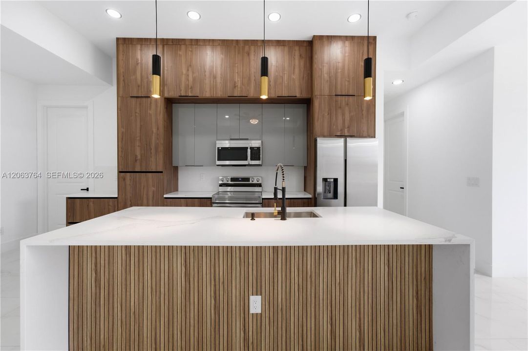 En Venta: $335,000 (3 camas, 2 baños, 0 Pies cuadrados)
