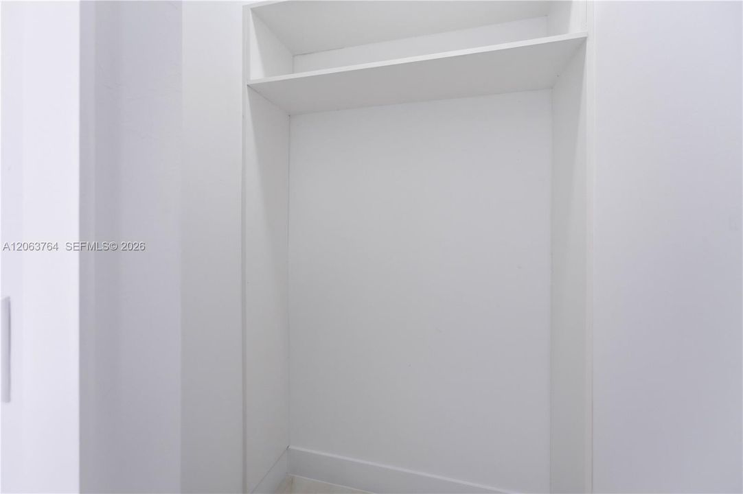 En Venta: $335,000 (3 camas, 2 baños, 0 Pies cuadrados)
