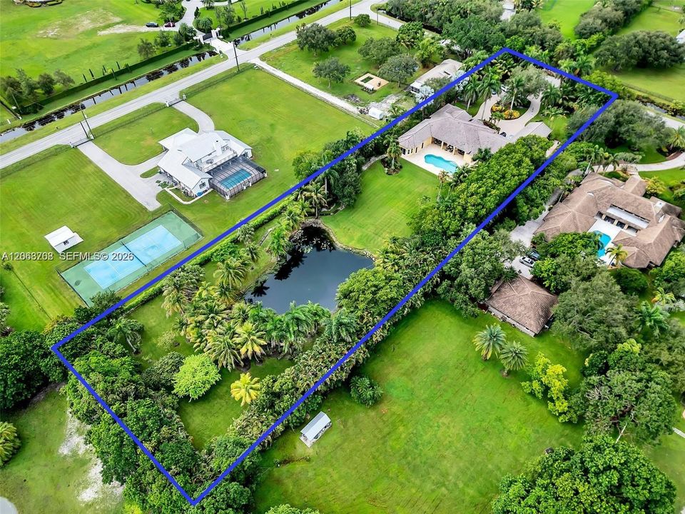 На продажу: $4,350,000 (7 спален, 6 ванн, 5007 Квадратных фут)