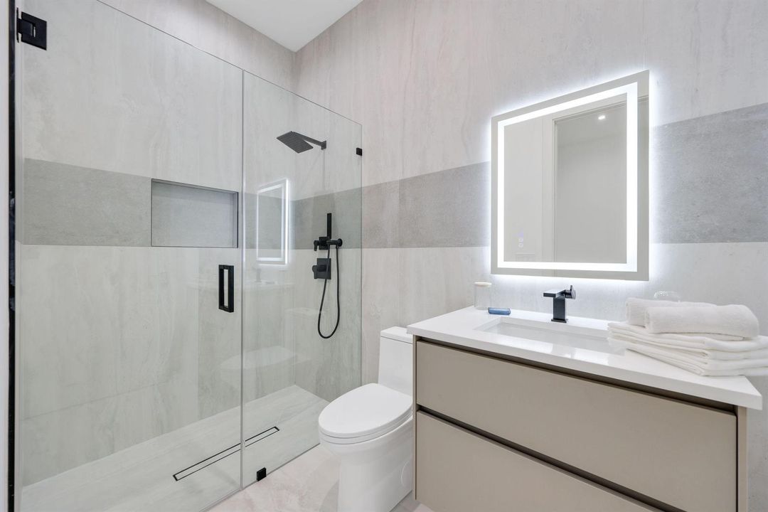 8795 Valencia Court - 65.jpg-vsuniqueid-