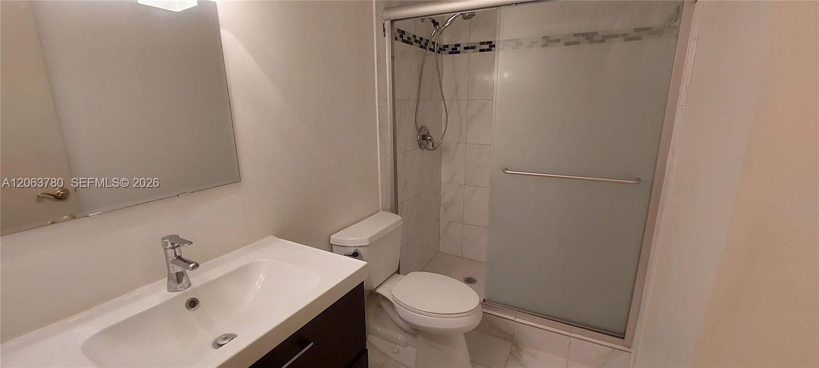 В аренду: $2,250 (1 спален, 2 ванн, 1148 Квадратных фут)