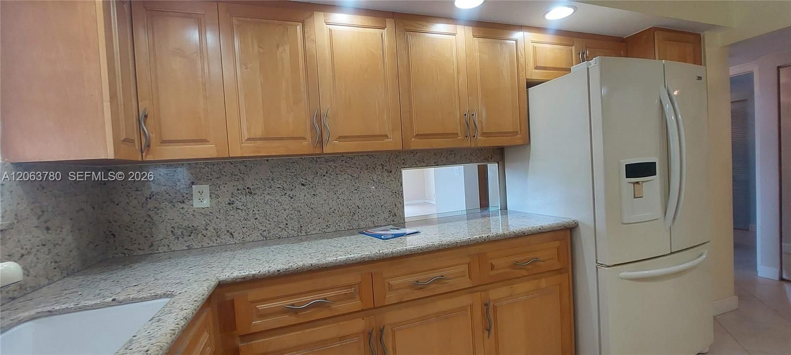 В аренду: $2,250 (1 спален, 2 ванн, 1148 Квадратных фут)