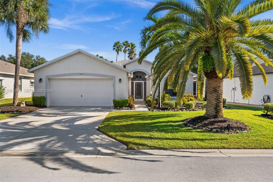 For Rent: $9,000 (3 beds, 2 baths, 1648 Square Feet)