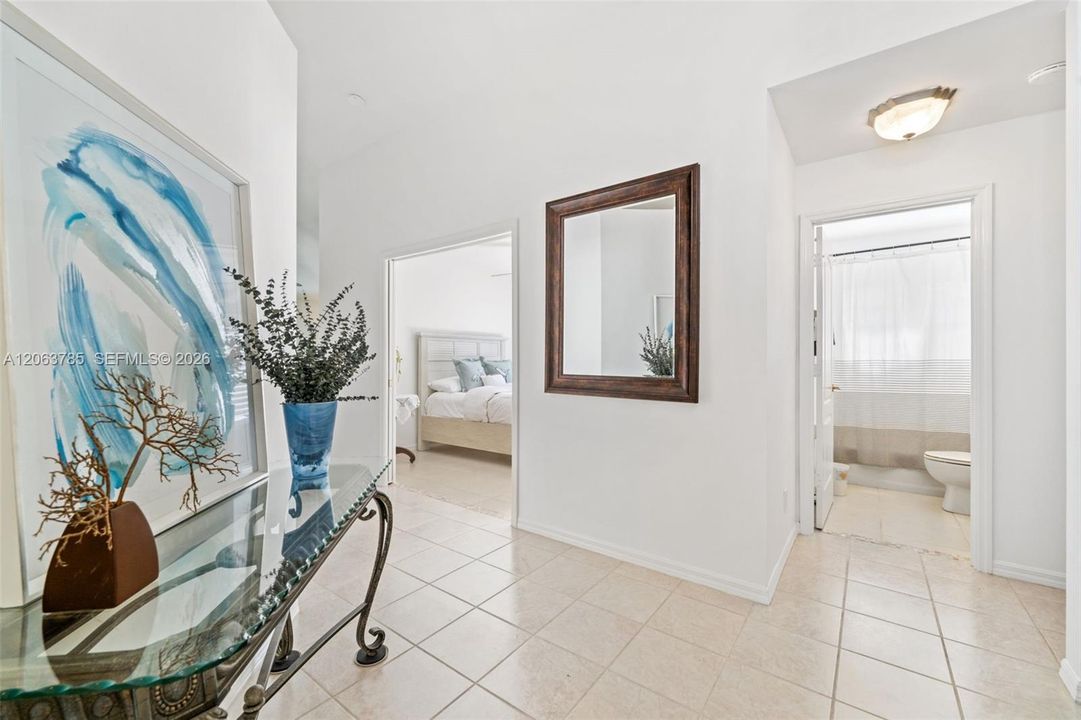 For Rent: $9,000 (3 beds, 2 baths, 1648 Square Feet)