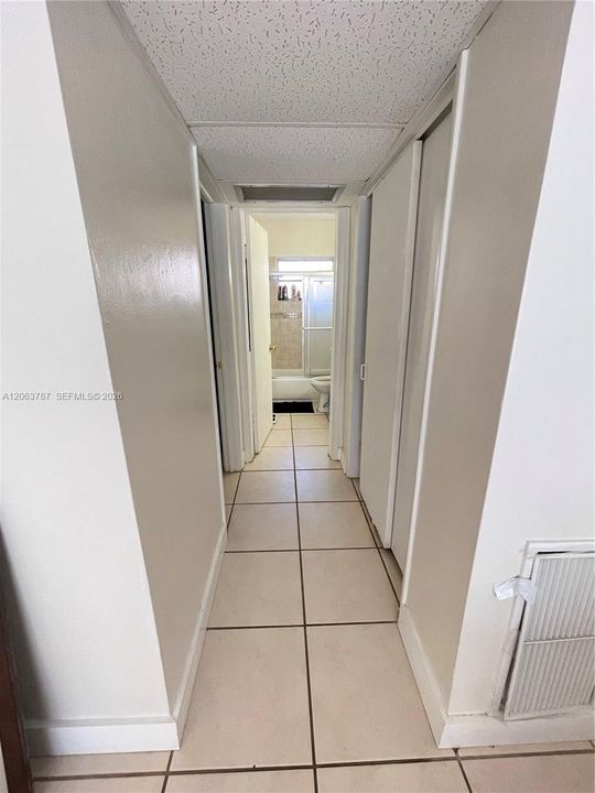 На продажу: $169,000 (1 спален, 1 ванн, 640 Квадратных фут)