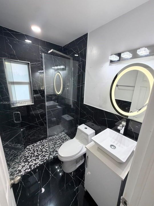 В аренду: $3,000 (3 спален, 2 ванн, 936 Квадратных фут)