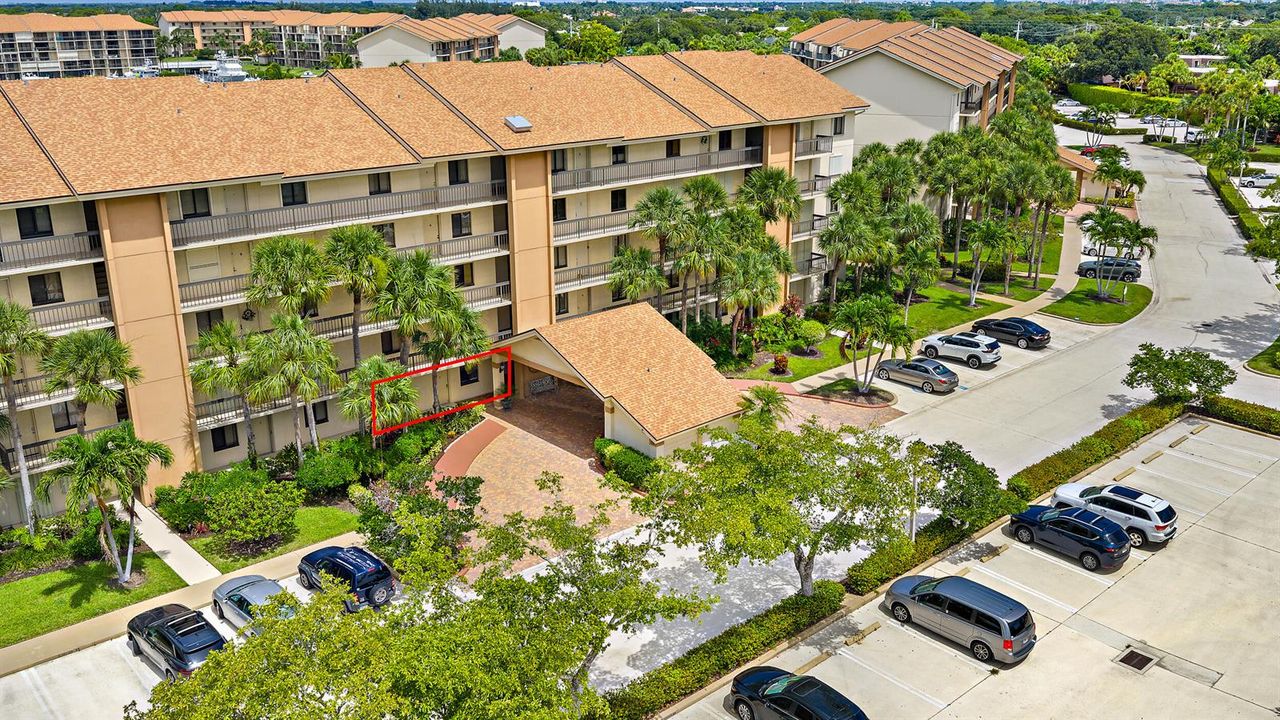 701 Seafarer Cir 103-27