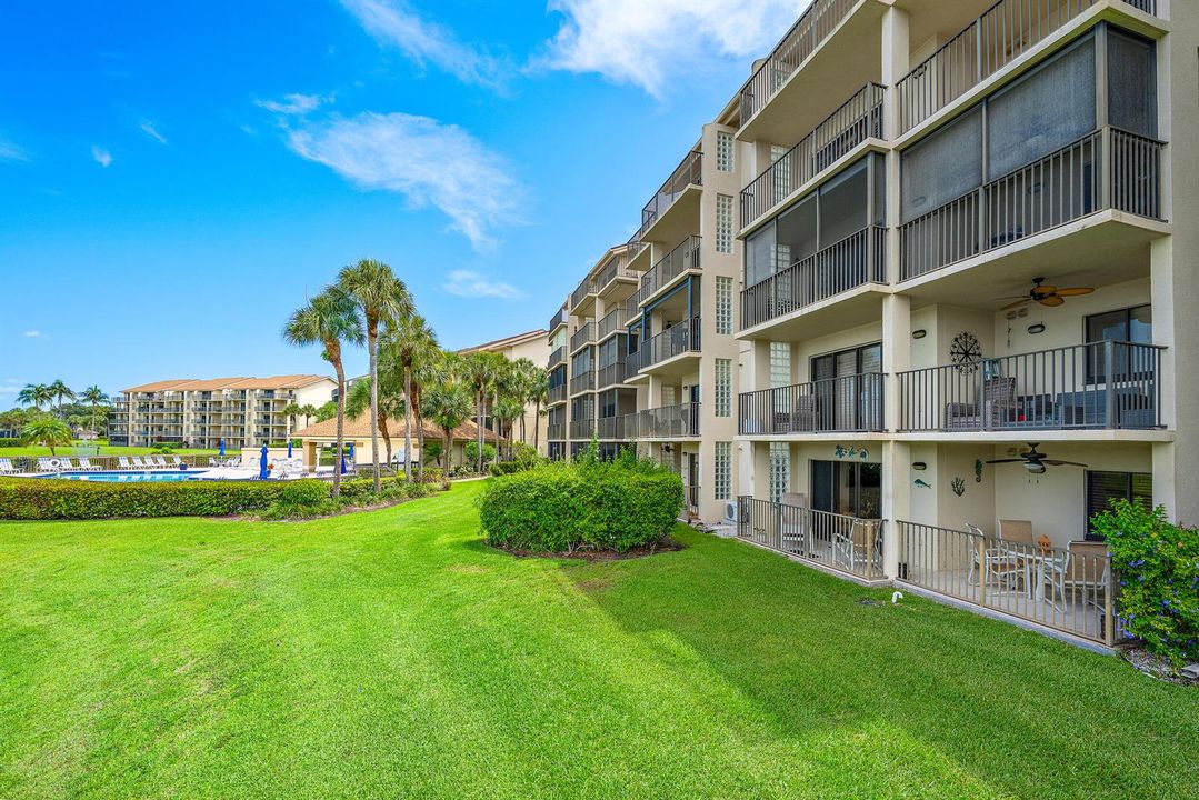 701 Seafarer Cir 103-23