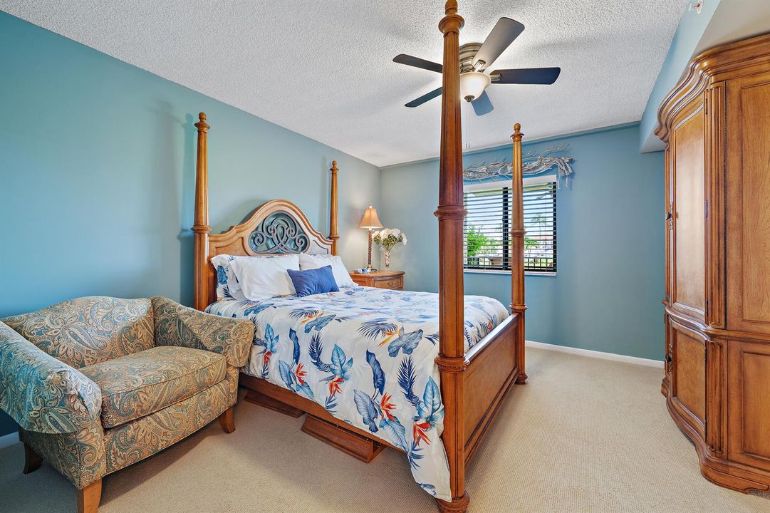 701 Seafarer Cir 103-19