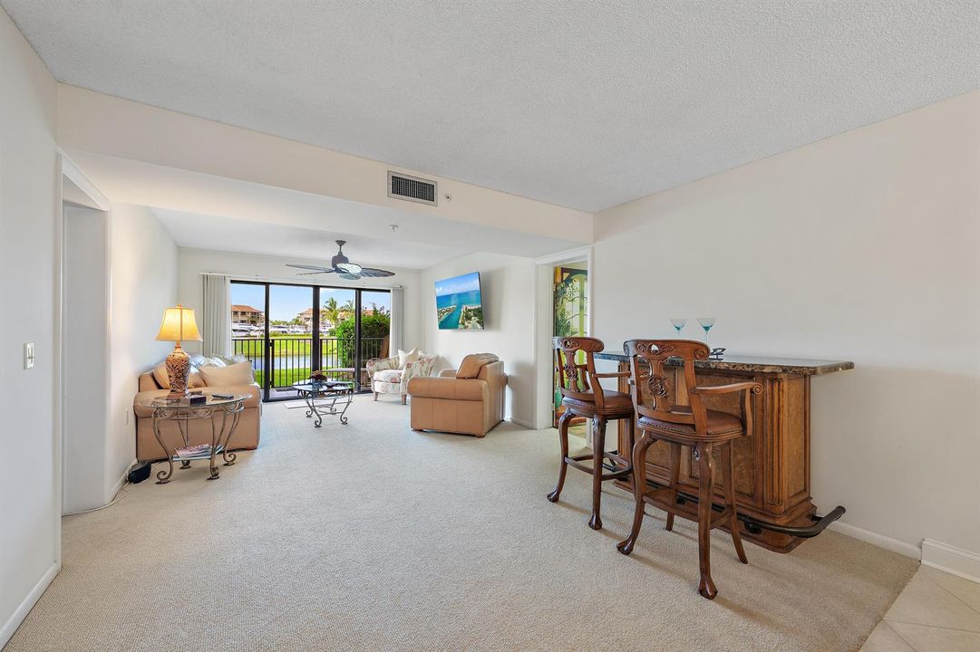 701 Seafarer Cir 103-13