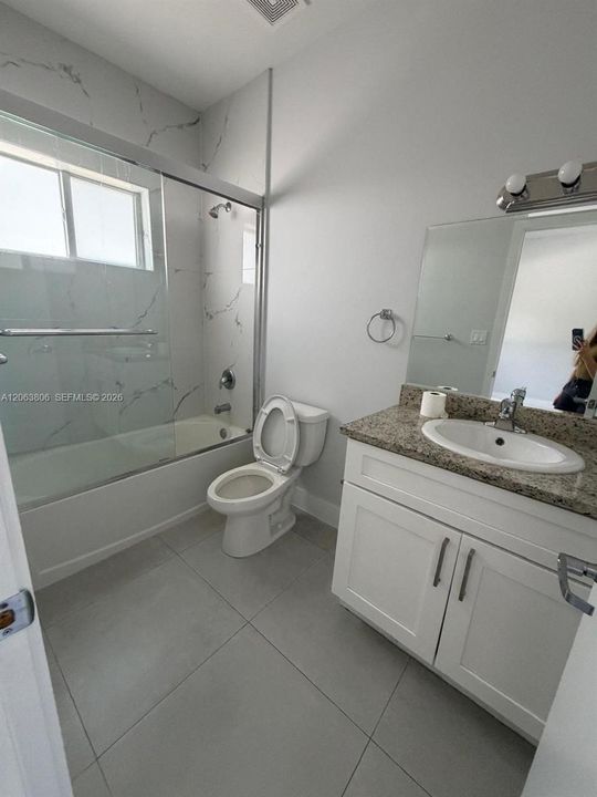 En Renta: $2,400 (2 camas, 2 baños, 0 Pies cuadrados)