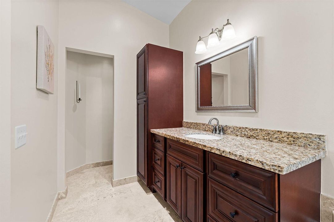 31-web-or-mls-A7402633
