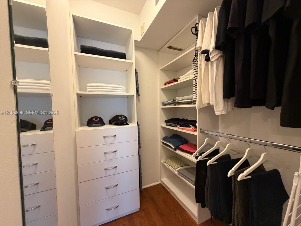 En Renta: $2,700 (2 camas, 2 baños, 1136 Pies cuadrados)