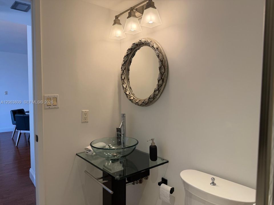 En Renta: $2,700 (2 camas, 2 baños, 1136 Pies cuadrados)