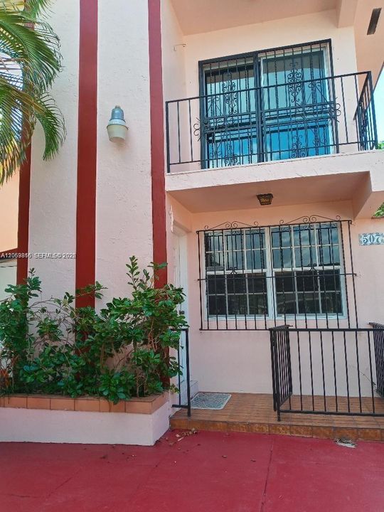 На продажу: $559,000 (3 спален, 1 ванн, 1756 Квадратных фут)