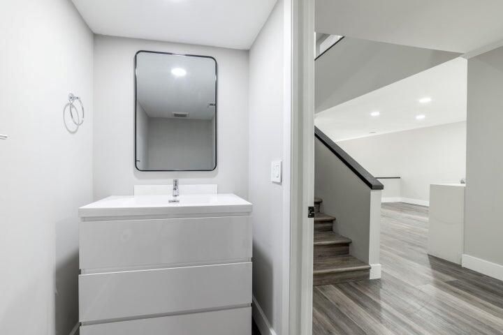 Powder Room
