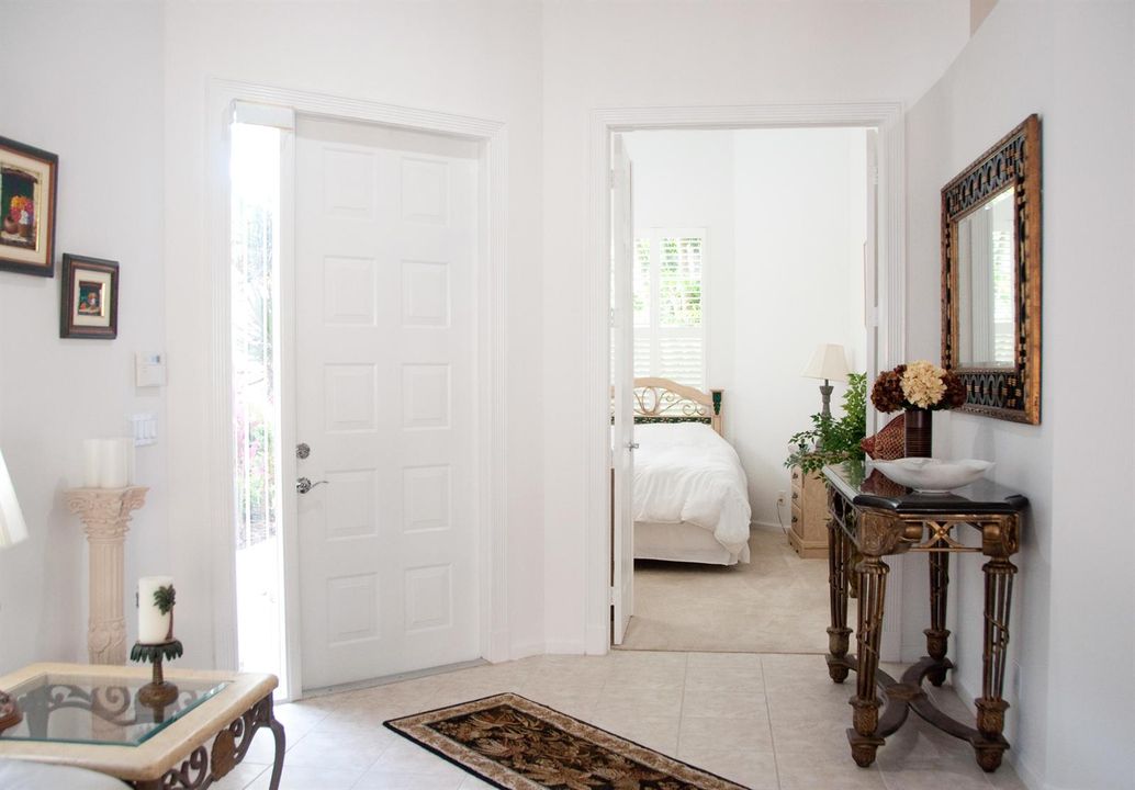 7684 Hummingbird Ct-guest room-8755