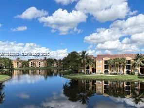 Active With Contract: $1,900 (1 beds, 1 baths, 730 Square Feet)