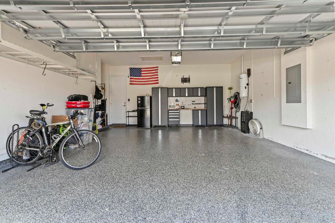 32 Garage 01