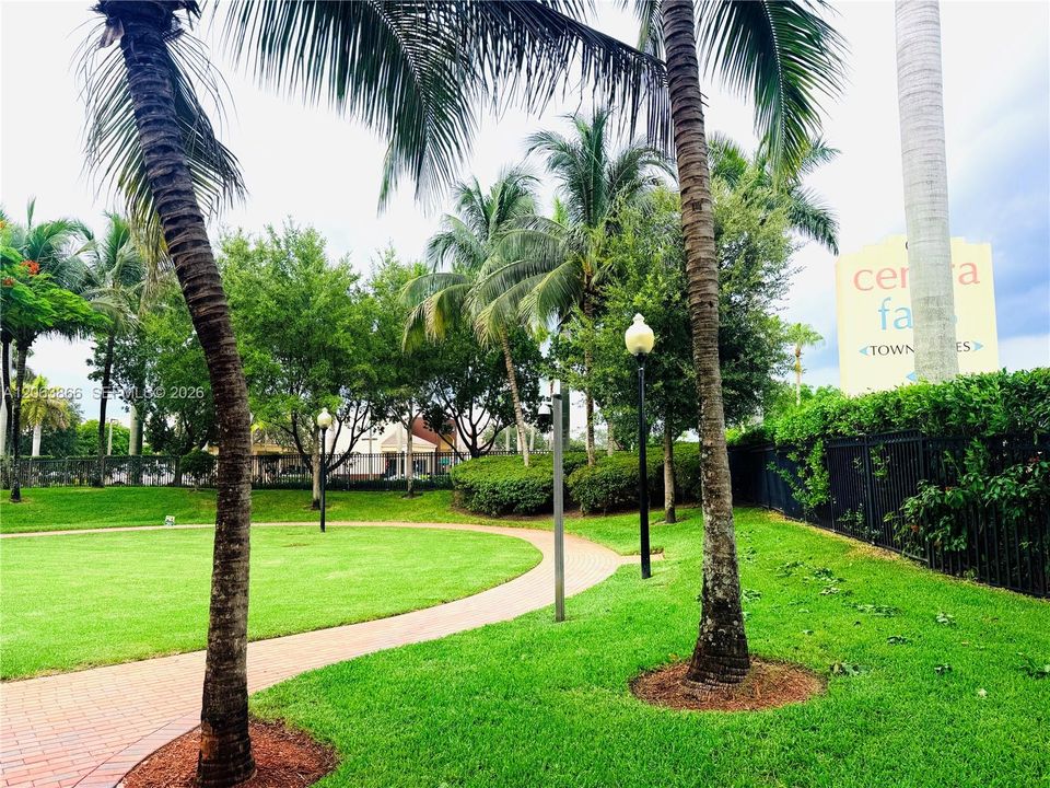 For Rent: $4,400 (3 beds, 3 baths, 2921 Square Feet)