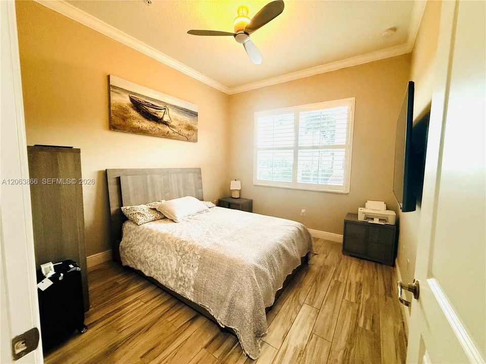 For Rent: $4,400 (3 beds, 3 baths, 2921 Square Feet)
