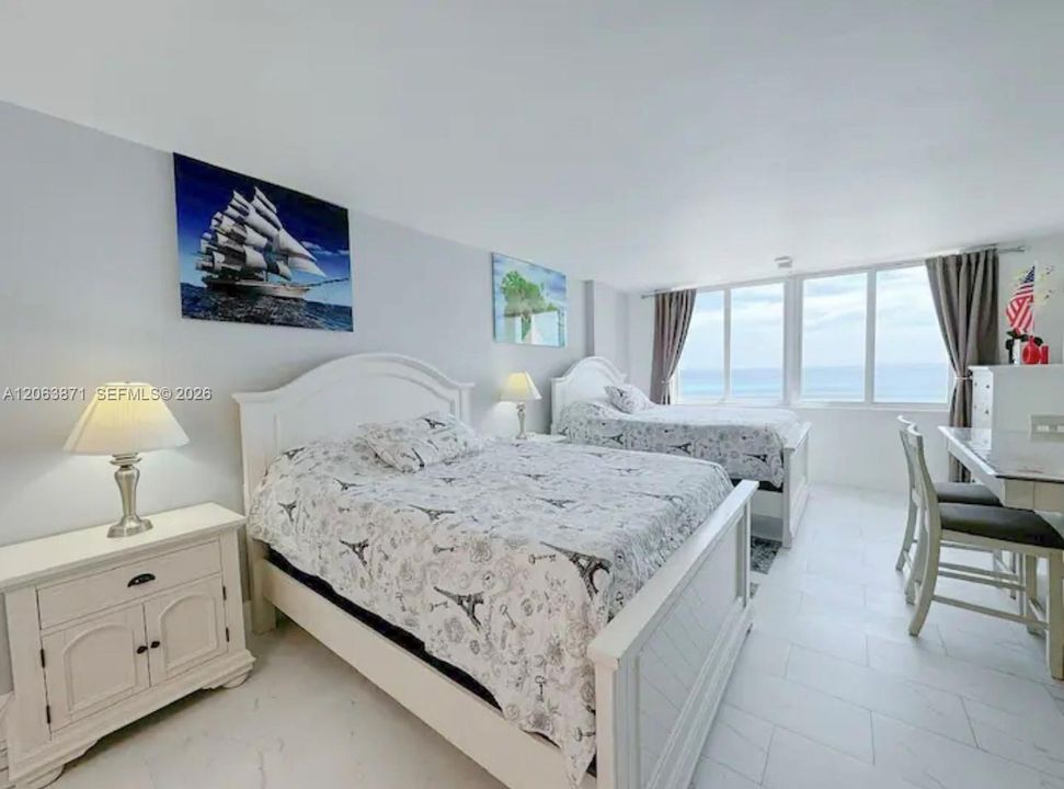 В аренду: $1,050 (0 спален, 1 ванн, 420 Квадратных фут)
