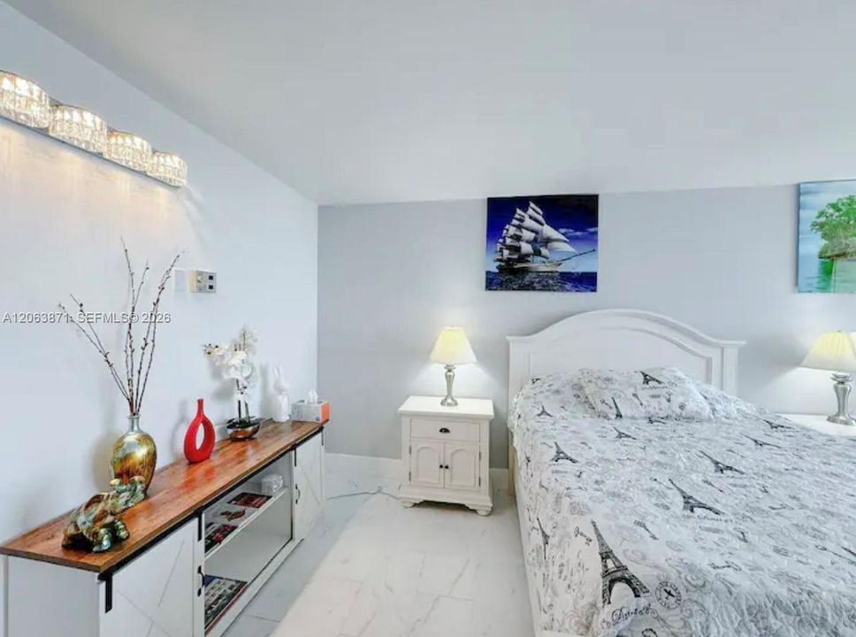 В аренду: $1,050 (0 спален, 1 ванн, 420 Квадратных фут)