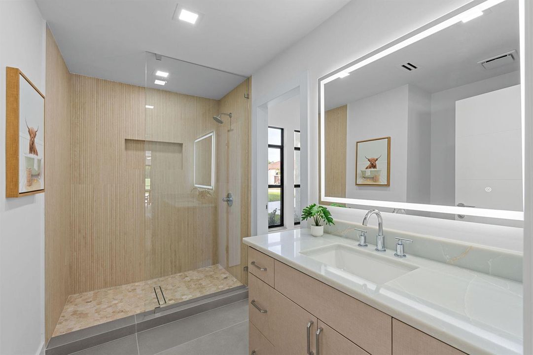 25-web-or-mls-A7403662